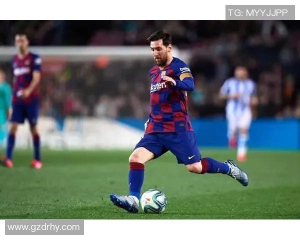 全球足球球星最新排名解析 各大球员竞争激烈 谁才是当今足坛第一人