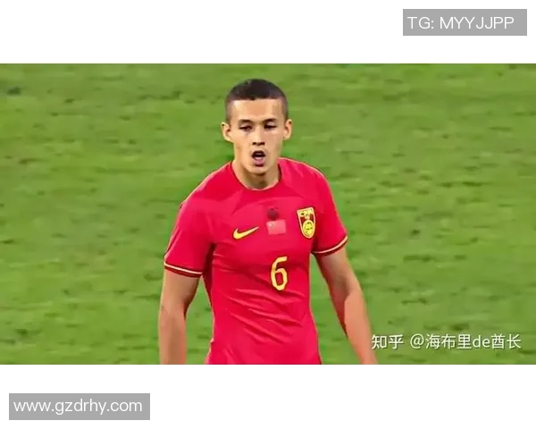 从草根小将到世界球星的逆袭之路足球梦成真 从草根小将到世界球星的逆袭之路足球梦成真