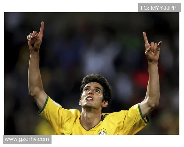 全球顶尖艺术足球球星名单及其独特技巧解析 全球顶尖艺术足球球星名单及其独特技巧解析