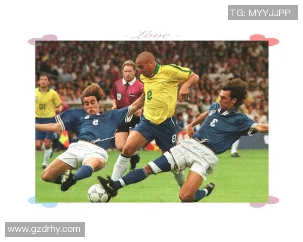 足球星二代闪耀球场成长路他们的梦想与挑战交织成传奇